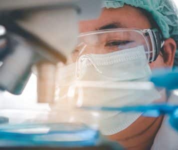 Où sont les écoles de police scientifique ?